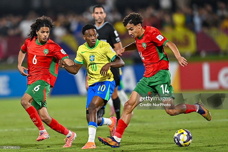 Gabriel Mec - tài năng 17 tuổi của Gremio đang trên đường cập bến Liverpool