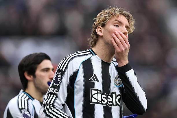 Woltemade lập cú đúp nhưng Newcastle vẫn mất 2 điểm trước Chelsea, câu chuyện quen thuộc của "The Magpies" từ đầu mùa