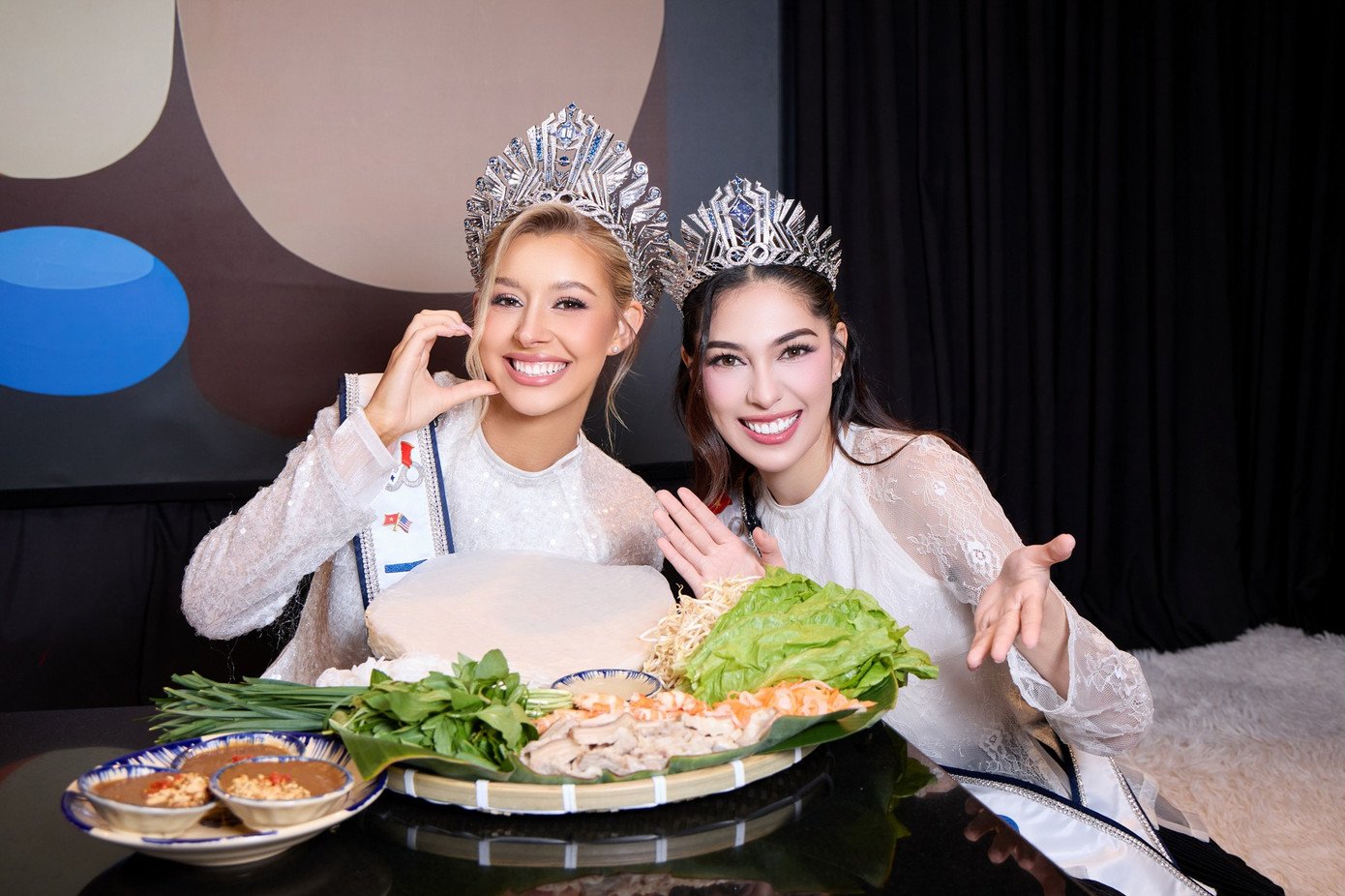 Vì sao 2 nàng hậu Miss Cosmo 2025 có tên tiếng Việt là Ngọc Na và Ngọc Tím? - 17