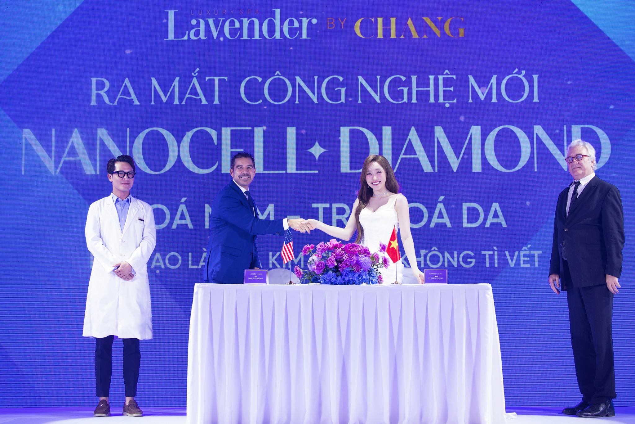 Lavender By Chang đã thực hiện ký kết chuyển giao công nghệ trị nám Nanocell Diamond trong tháng 10 vừa qua