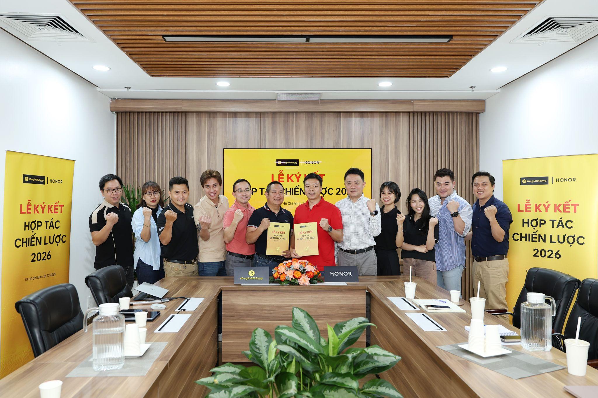 Hợp tác giữa Thế Giới Di Động và HONOR Việt Nam mở ra thêm lựa chọn sản phẩm chất lượng, giá tốt, đi kèm trải nghiệm mua sắm và hậu mãi ngày càng hoàn thiện cho khách hàng.