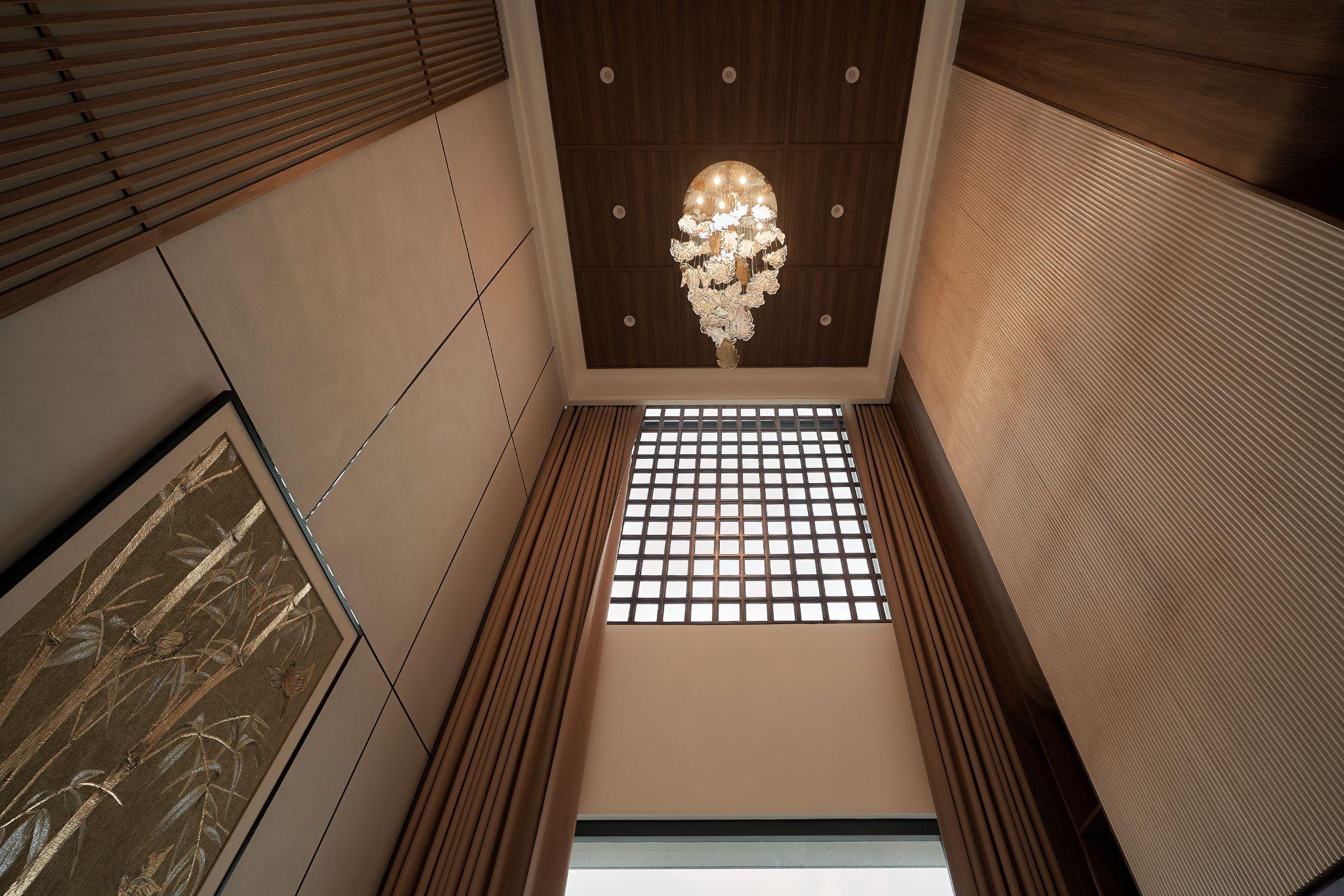 &nbsp;Trần cao 8 mét – lợi thế hiếm có, đòi hỏi cách tiếp cận phù hợp để phát huy giá trị không gian.