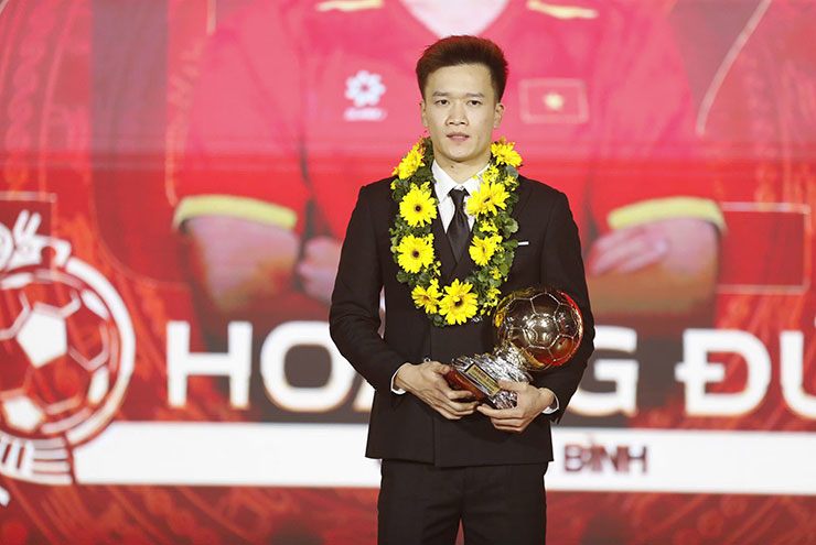 Nguyễn Hoàng Đức lần thứ 3 đoạt Quả bóng Vàng nam