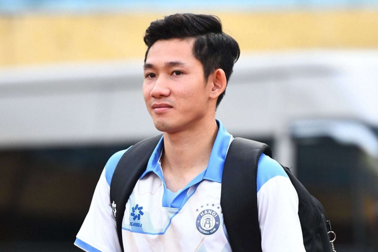 Mùa giải này,&nbsp;Nguyễn Hai Long có 11 lần ra sân trên mọi đấu trường (thi đấu tổng cộng 560 phút), thực hiện 1 pha kiến tạo cơ hội cho đồng đội lập công. Ảnh: Hà Nội FC.