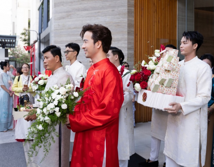 Đoàn Minh Tài chèo xuồng rước dâu - 5