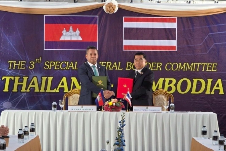 Campuchia - Thái Lan đồng ý ngừng bắn