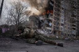 Phi quân sự hóa Donbass: Canh bạc lớn của Ukraine trước sức ép từ Nga