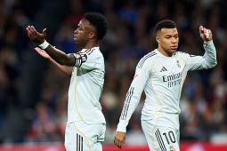 Lộ diện thống kê chứng minh Mbappe "lười biếng", fan Real thông cảm cho Vinicius