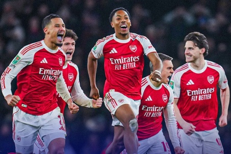 Arsenal và chặng "leo núi" Ngoại hạng Anh: Cơ hội khẳng định bản lĩnh đua vô địch