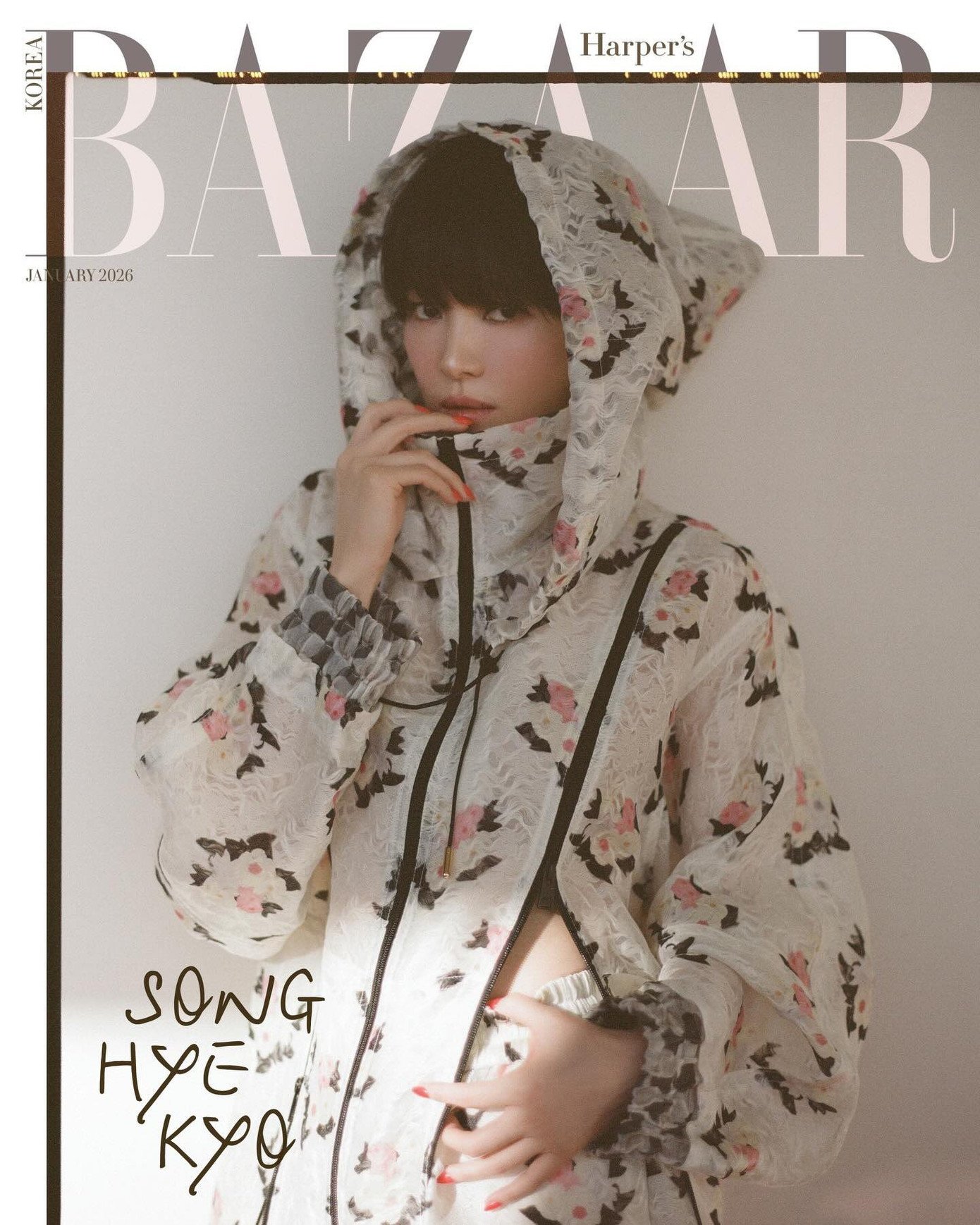 Bìa tạp chí năm mới xứ Hàn: Song Hye Kyo cá tính, minh tinh lên bìa Vogue là ai? - 3