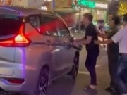 Tài xế xe công nghệ tố bị ‘thượng đế’ đánh, đập phá xe vì yêu cầu hỗ trợ chi phí vệ sinh do ói trên xe