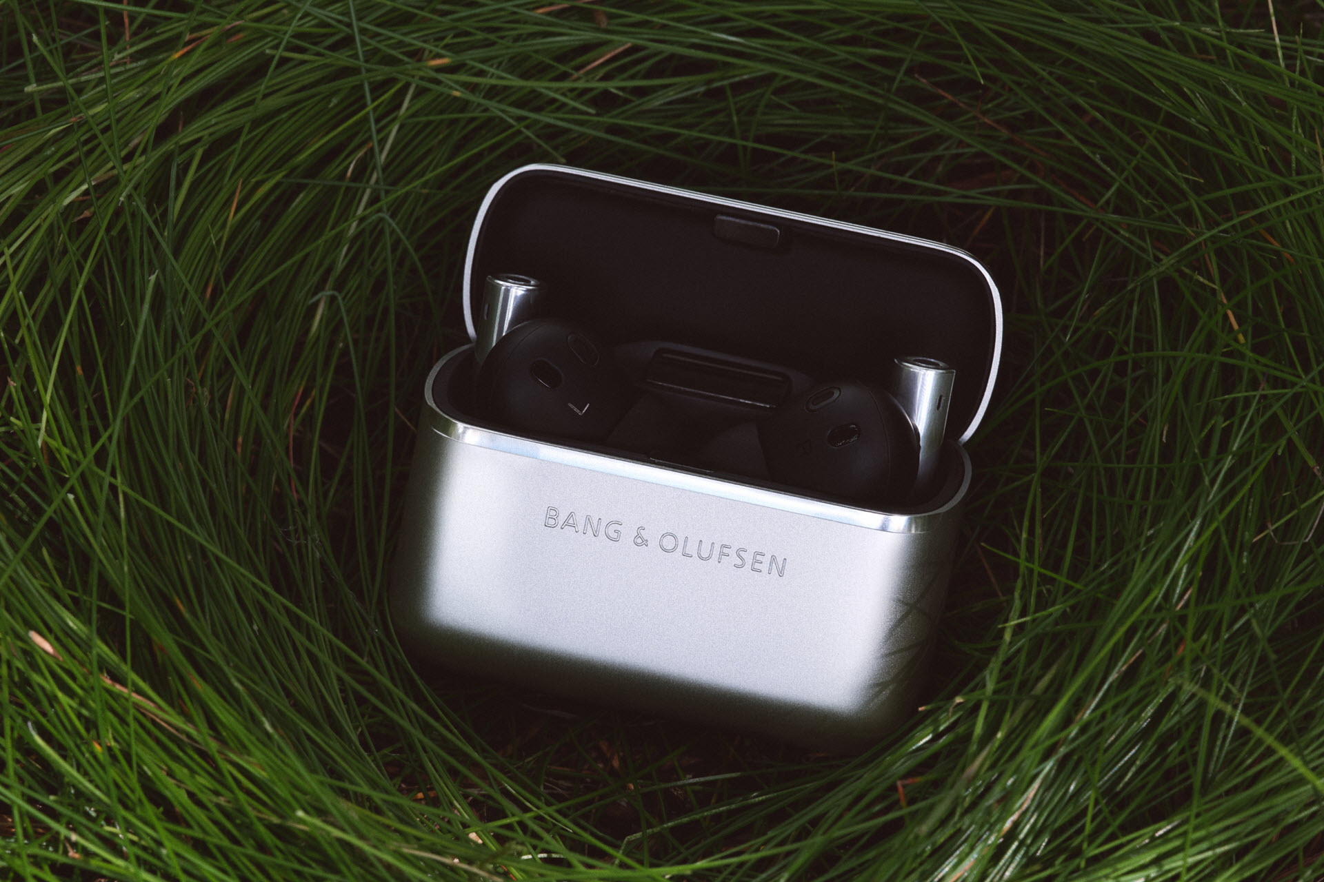 Bang & Olufsen xoay chuyển cuộc chơi earbuds với tai nghe 46 triệu VNĐ - 6