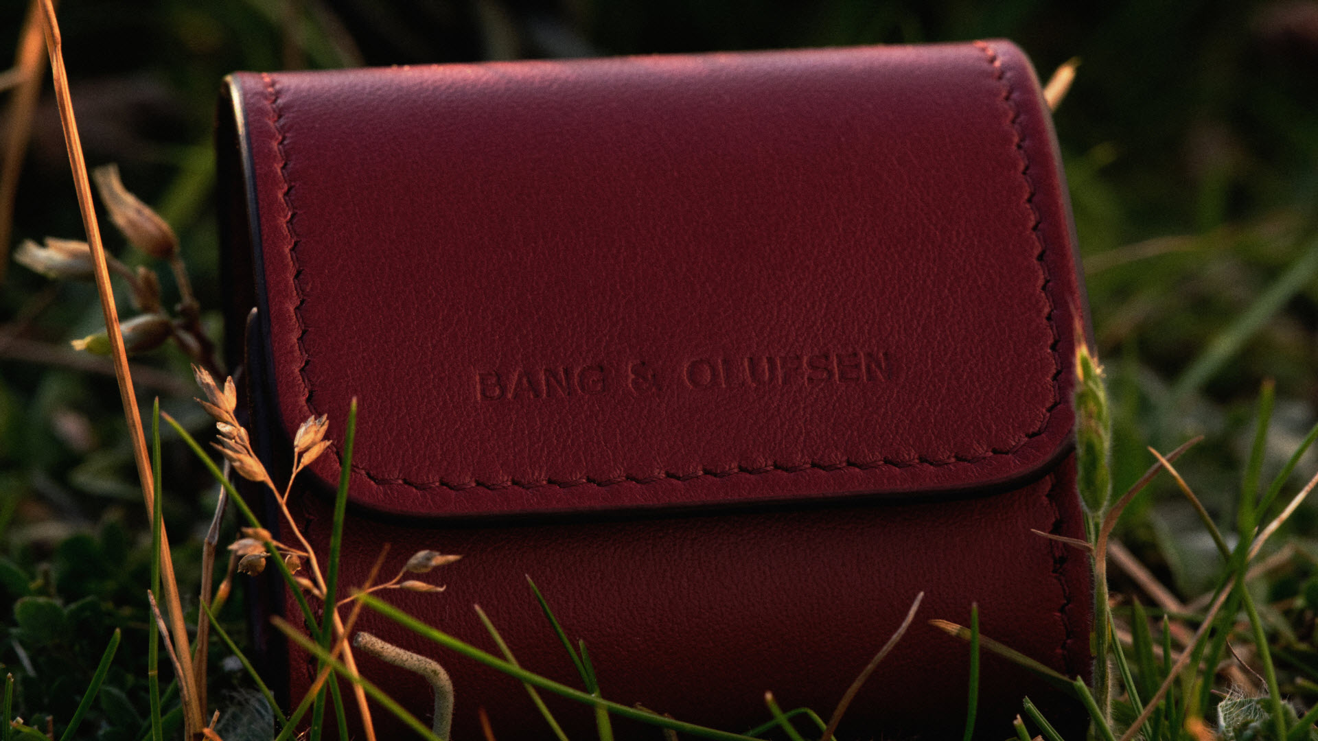 Bang & Olufsen xoay chuyển cuộc chơi earbuds với tai nghe 46 triệu VNĐ - 2