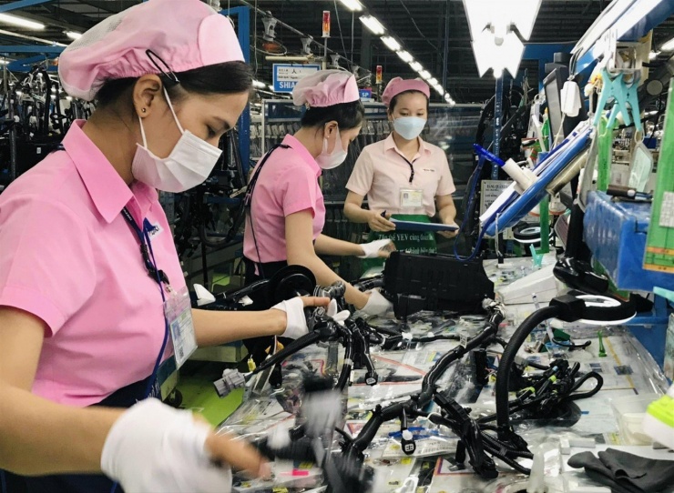 Đi làm ngày lễ, người lao động có thể nhận tới 490% lương.