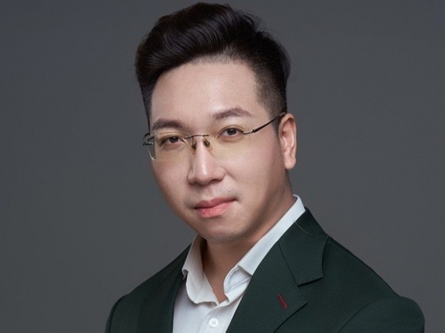 BTV tự học đạt IELTS 8.5, là gương mặt gây chú ý trên sóng VTV