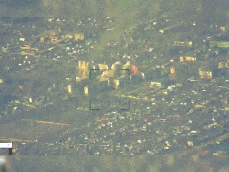 Hình ảnh Nga tấn công, kiểm soát thành phố chiến lược Huliaipole