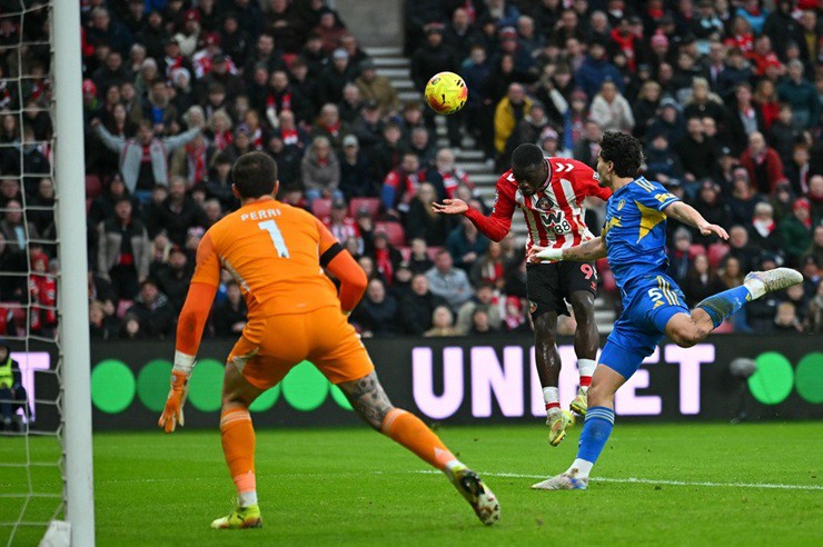 Trực tiếp bóng đá Sunderland - Leeds United: Calvert Lewin gỡ hòa (Ngoại hạng Anh) - 5