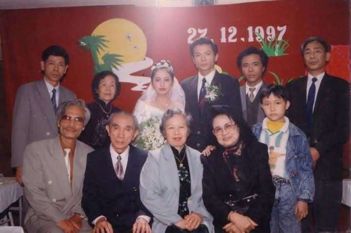 Ảnh cưới của NSND Trung Anh. Ảnh: FBNV