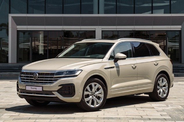 Touareg là mẫu SUV đầu bảng của Volkswagen tại Việt Nam. Ảnh: VW
