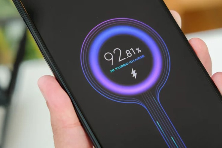 Người dùng nên hạn chế việc sạc siêu nhanh mà chuyển sang các giải pháp chậm hơn.