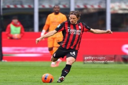 Trực tiếp bóng đá AC Milan - Verona: Đội khách bị từ chối bàn danh dự (Serie A) (Hết giờ)