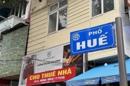 Phố Huế treo biển cho thuê dày đặc, mặt bằng 'đất vàng' vắng khách