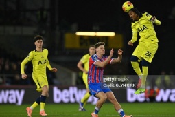 Trực tiếp bóng đá Crystal Palace - Tottenham: Tranh chấp quyết liệt (Ngoại hạng Anh)