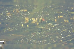 Hình ảnh Nga tấn công, kiểm soát thành phố chiến lược Huliaipole