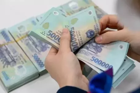 Đi làm dịp Tết Dương lịch được hưởng lương thưởng ra sao?