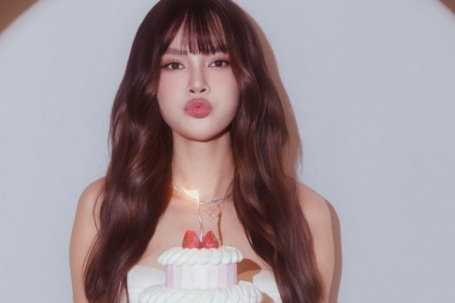 Một Hoa hậu Việt khoe sắc vóc khi chạm ngưỡng 30