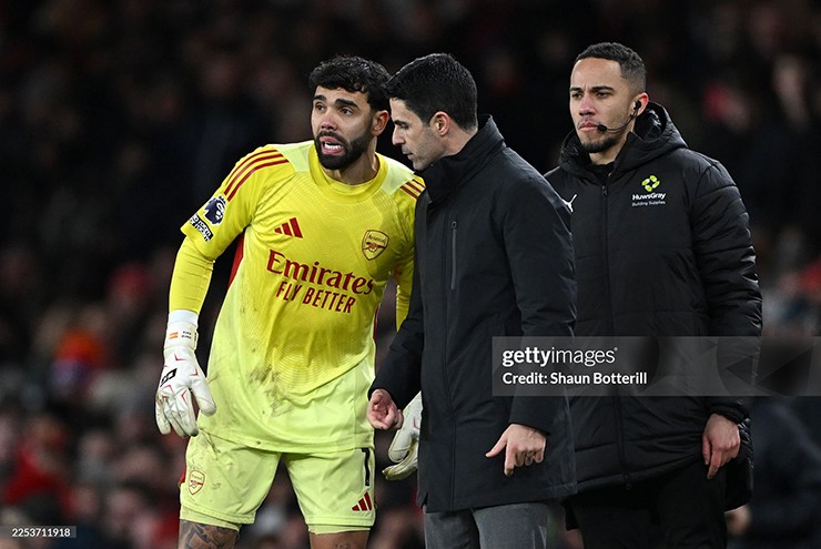 HLV Arteta và các học trò thu về chiến thắng