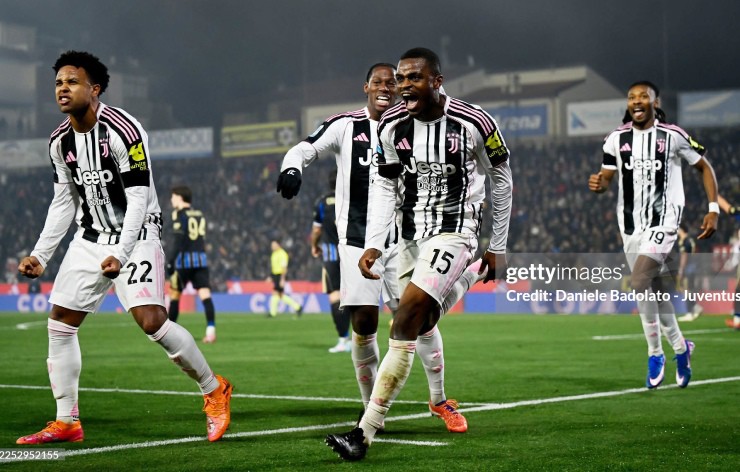 Juventus nhọc nhằn giành chiến thắng