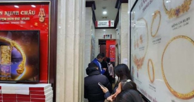 Giá vàng hôm nay mới nhất (28/12) áp sát "đỉnh"...