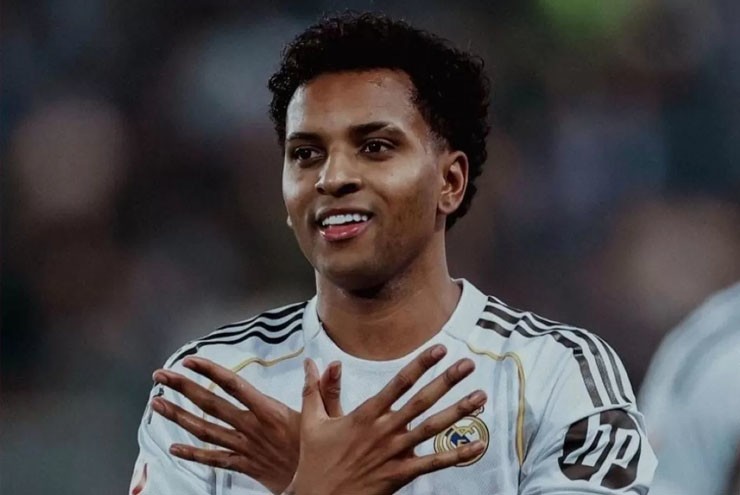 Liverpool quan tâm Rodrygo&nbsp;