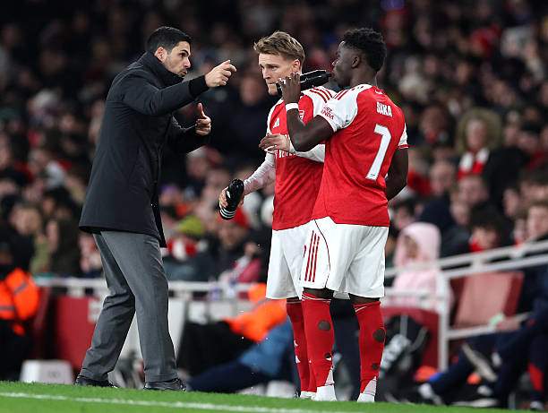 HLV Arteta đang phải xoay sở đội hình Arsenal do chấn thương