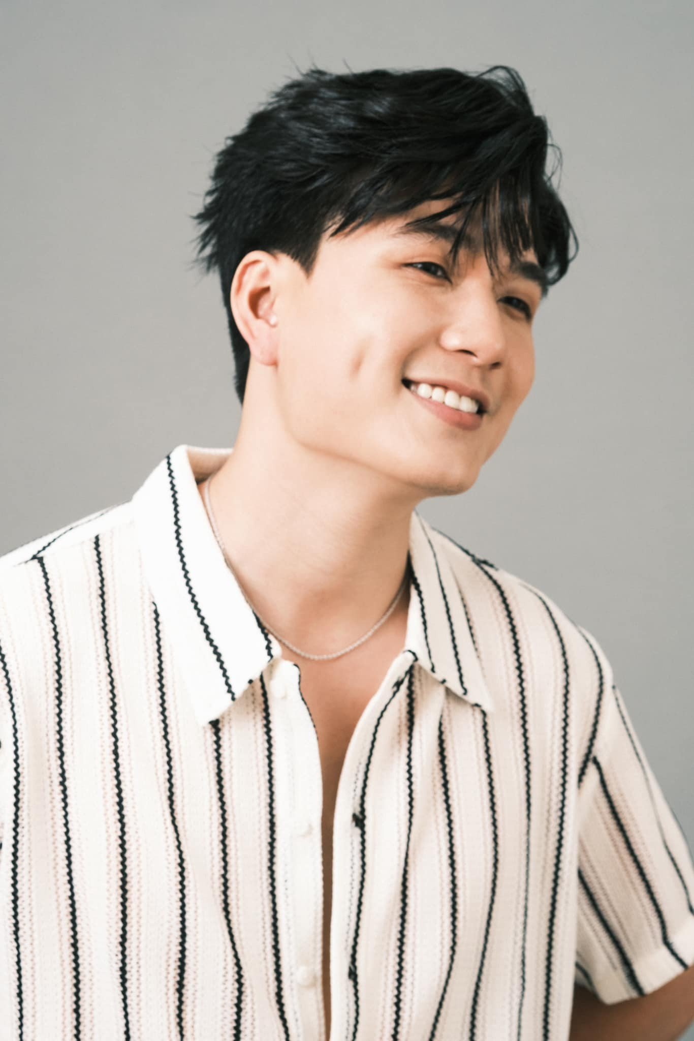 Lê Hải - "mỹ nam má lúm" của Cách Em 1 Milimet: Tưởng "trai hư" hóa ra chân tình - 8