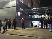 Đêm trắng ngóng tin người thân sau vụ lật xe chở đoàn từ thiện ở Lào Cai