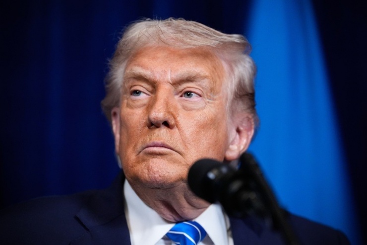 Phát biểu tại cuộc họp báo chung sau cuộc gặp với ông Zelensky, Thổng thống Trump cho biết Mỹ và Ukraine đang "tiến rất gần" kế hoạch hòa bình. Ảnh: AP