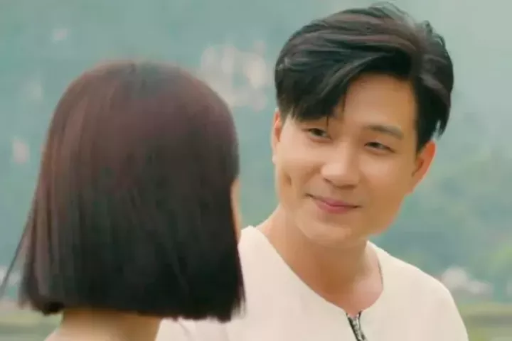 Cặp đôi 'trai đểu - gái ngoan' gây sốt