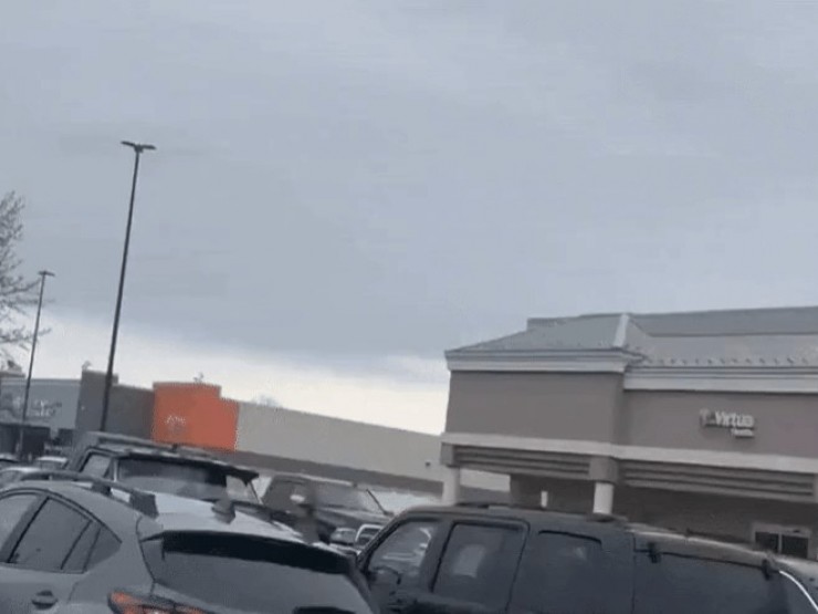 Mỹ: Hai trực thăng đâm nhau giữa không trung