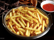 7 nhóm thực phẩm quen thuộc làm tăng nguy cơ ung thư