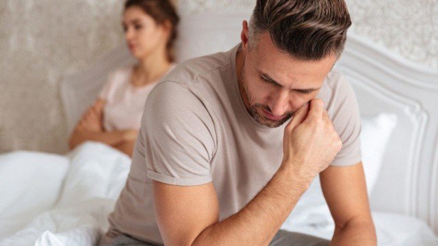 Rối loạn cương dương không chỉ đơn thuần là vấn đề của sinh lý mà còn liên quan đến nhiều tình trạng sức khỏe khác. (Ảnh minh họa)