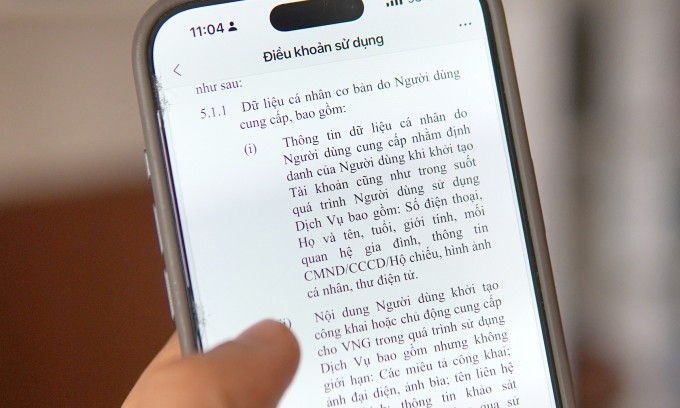 Điều khoản sử dụng của một nền tảng nhắn tin tại Việt Nam, trong đó có đề cập thông tin giấy tờ tùy thân, tháng 12/2025. Ảnh: Lưu Quý