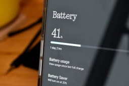 Sạc điện thoại qua đêm có còn đáng lo ngại?