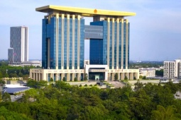 Tòa tháp hành chính đẹp nhất nước ở Bình Dương giờ ra sao?