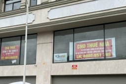 Biệt thự 50 tỷ thành kho, căn hộ hạng sang mỏi mắt tìm khách