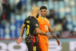 Video bóng đá Bờ Biển Ngà - Cameroon: Diallo lu mờ Mbeumo, cay đắng phản lưới (CAN Cup)