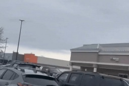 Mỹ: Hai trực thăng đâm nhau giữa không trung