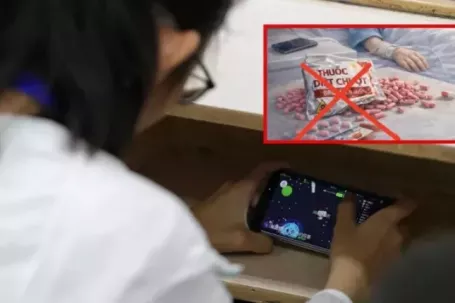 Vụ nam sinh uống thuốc chuột vì bị mẹ thu điện thoại: Teen cần được lắng nghe nhiều hơn
