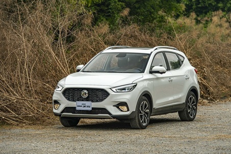 Giá xe MG ZS lăn bánh kèm ưu đãi tháng 12/2025